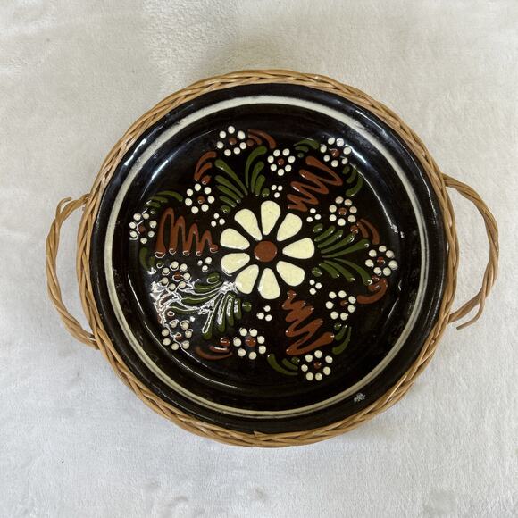 Vintage Soufflenheim French Stoneware Pottery Dish w/wicker handles BnftsCharity - Picture 6 of 10